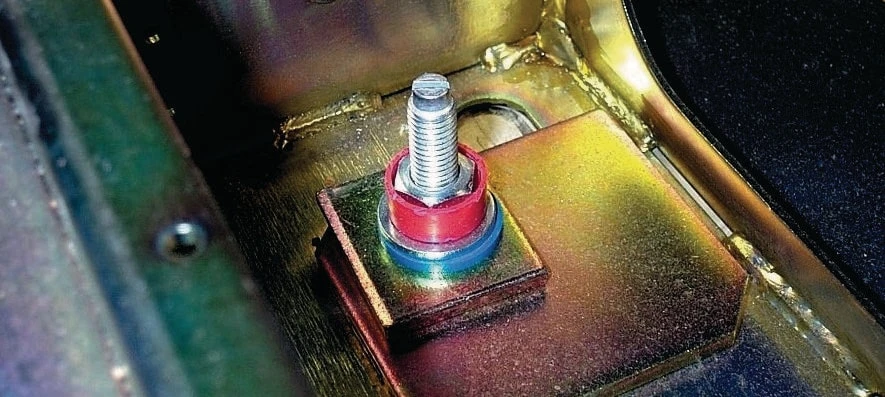 HSL4-I Internally Threaded Heavy-duty Wedge Anchor 5 HSL4-I Internally Threaded Heavy-duty Wedge Anchor - Image 5