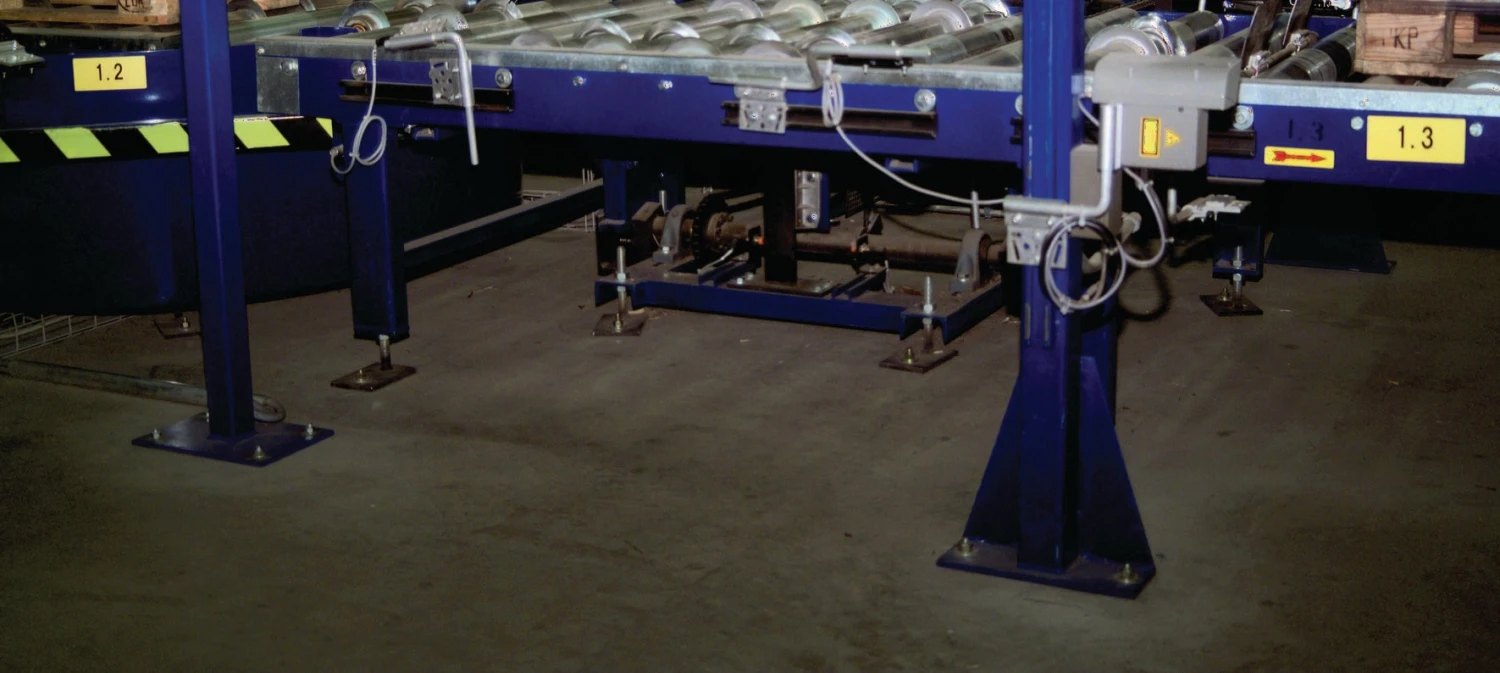 HSL4-I Internally Threaded Heavy-duty Wedge Anchor 4 HSL4-I Internally Threaded Heavy-duty Wedge Anchor - Image 4