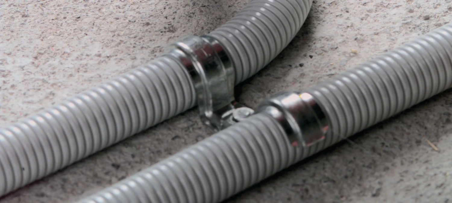 X-EMTC P-clip With X-C Nail 2 X-EMTC P-clip With X-C Nail - Image 2