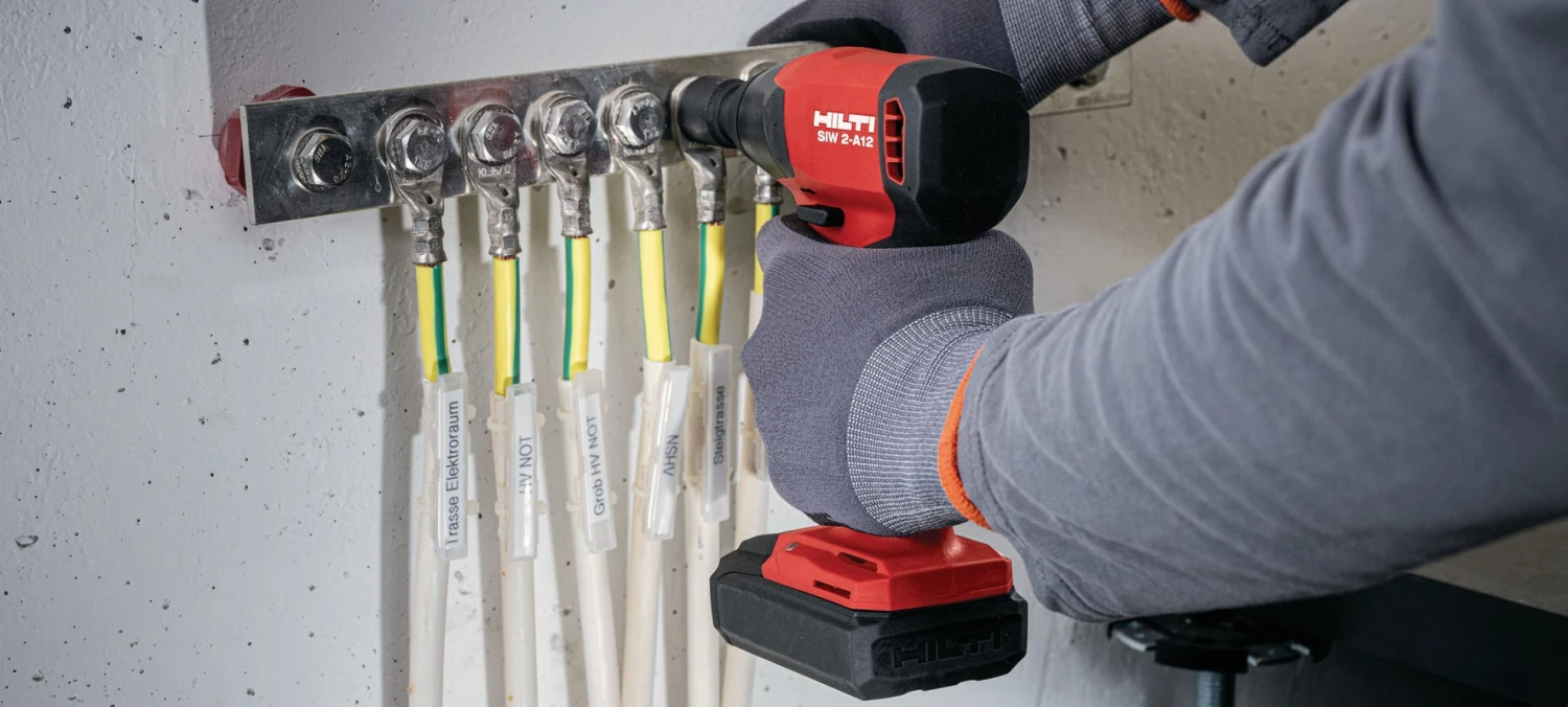 SIW 2-A12 Cordless Impact Wrench 3 SIW 2-A12 Cordless Impact Wrench - Image 3